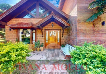 Chalet en venta 5 ambientes en Pinamar Norte