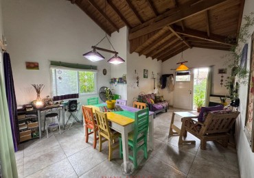 CASA A LA VENTA SOBRE LOTE MULTIFAMILIAR - PINAMAR 