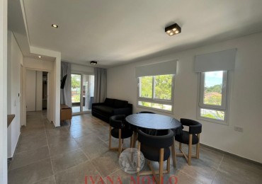 Departamento en venta 2 ambientes en Pinamar con cochera y amoblado 