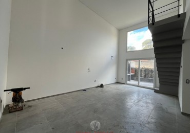 Duplex en venta 3 ambientes en Pinamar a estrenar con cochera 